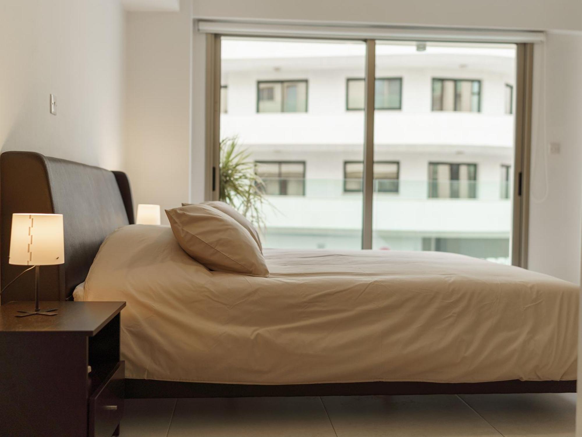 Halcyon Central Apartment ラルナカ エクステリア 写真